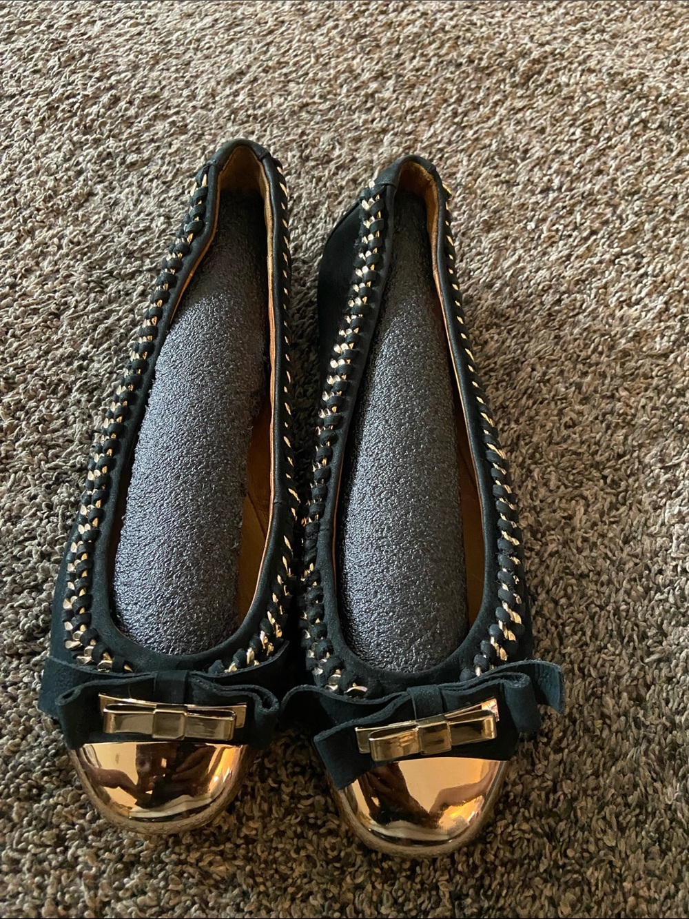 Jeffrey Campbell Black Flats with Metallic Gold Cap Toe and Bow Accent size 10
